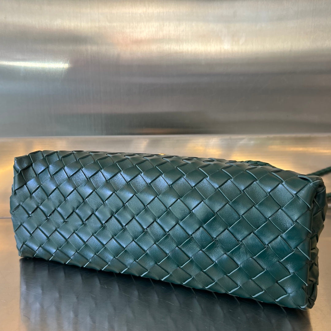 SMALL ANDIAMO 29 IN EMERALD GREEN LAMBSKIN