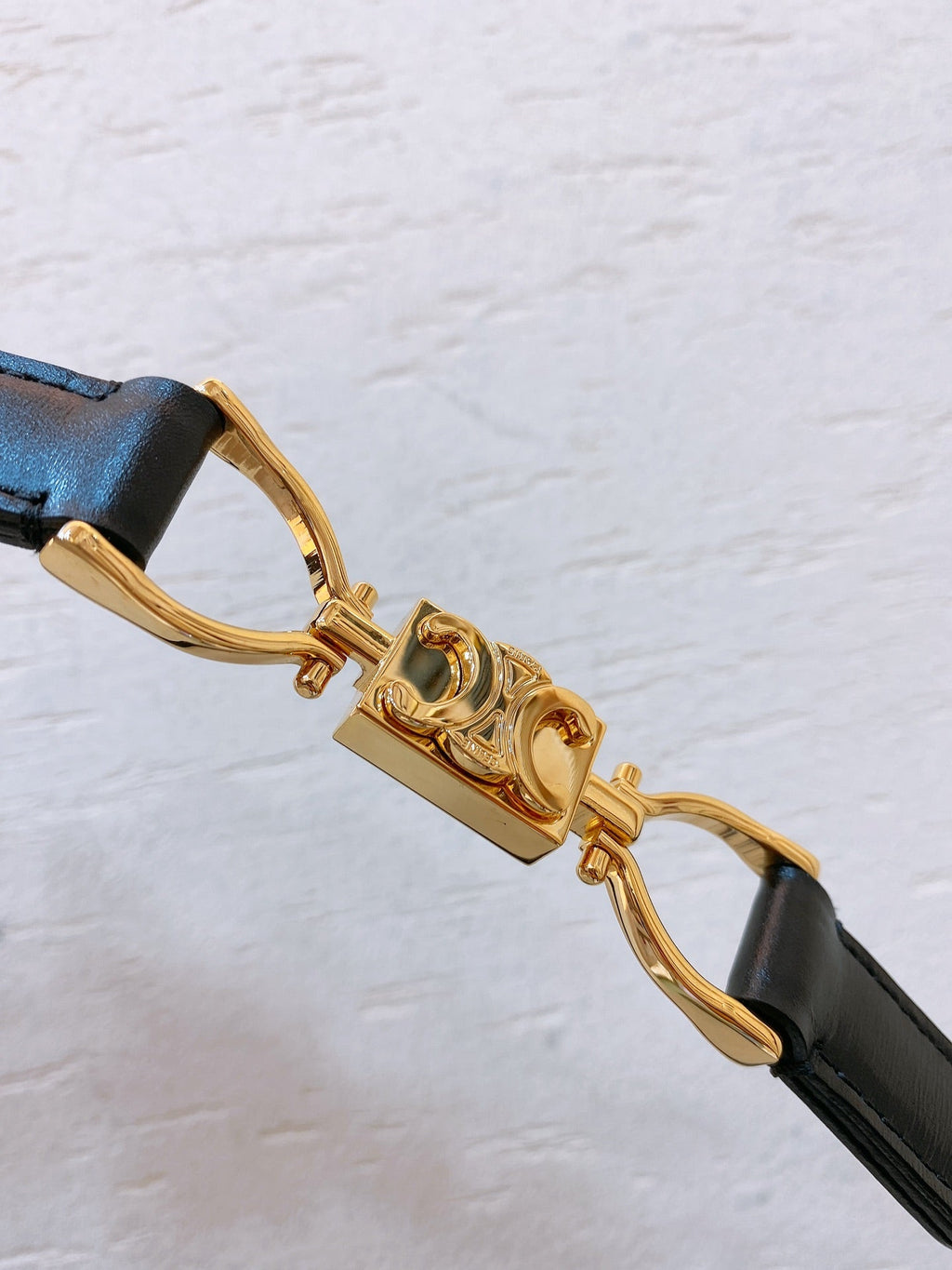 Hook & Loop 20mm TRIOMPHE Logo Square Adjustable Belt Black Calfskin Ghw