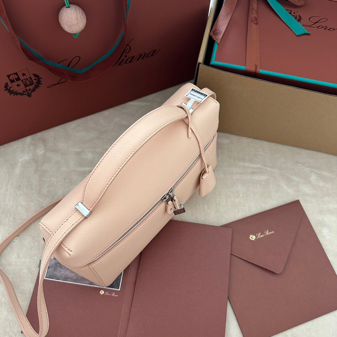 EXTRA BAG L27 IN PEACH PINK SMOOTH CALFSKIN WITH SILVER HARDWARE