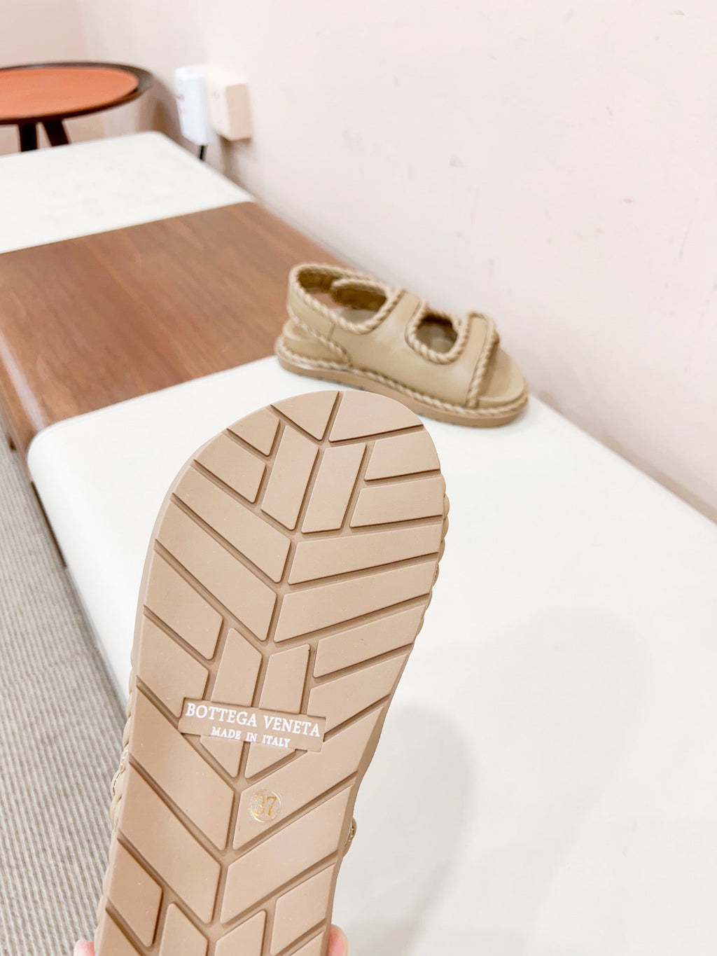 REFINED DAD SANDAL IN TUSCAN BEIGE LAMBSKIN