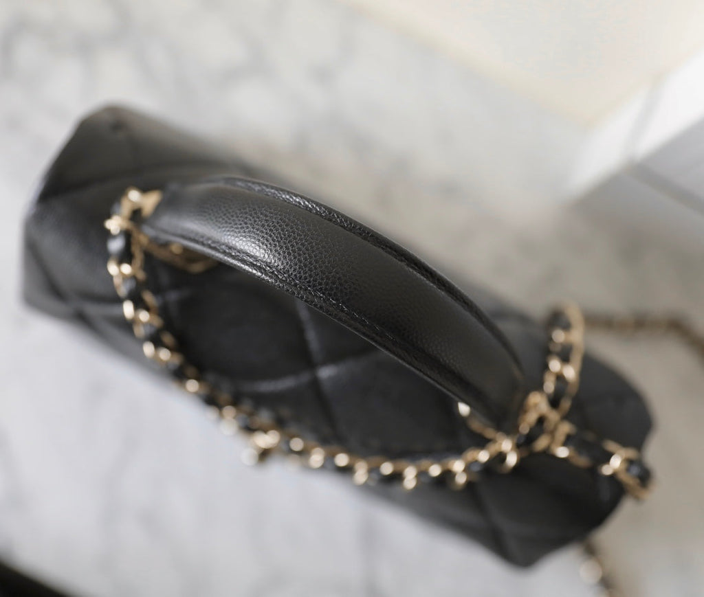 CHANEL 25S FLAP BAG 21 CM IN BLACK LAMBSKIN WITH GOLD HARDWARE