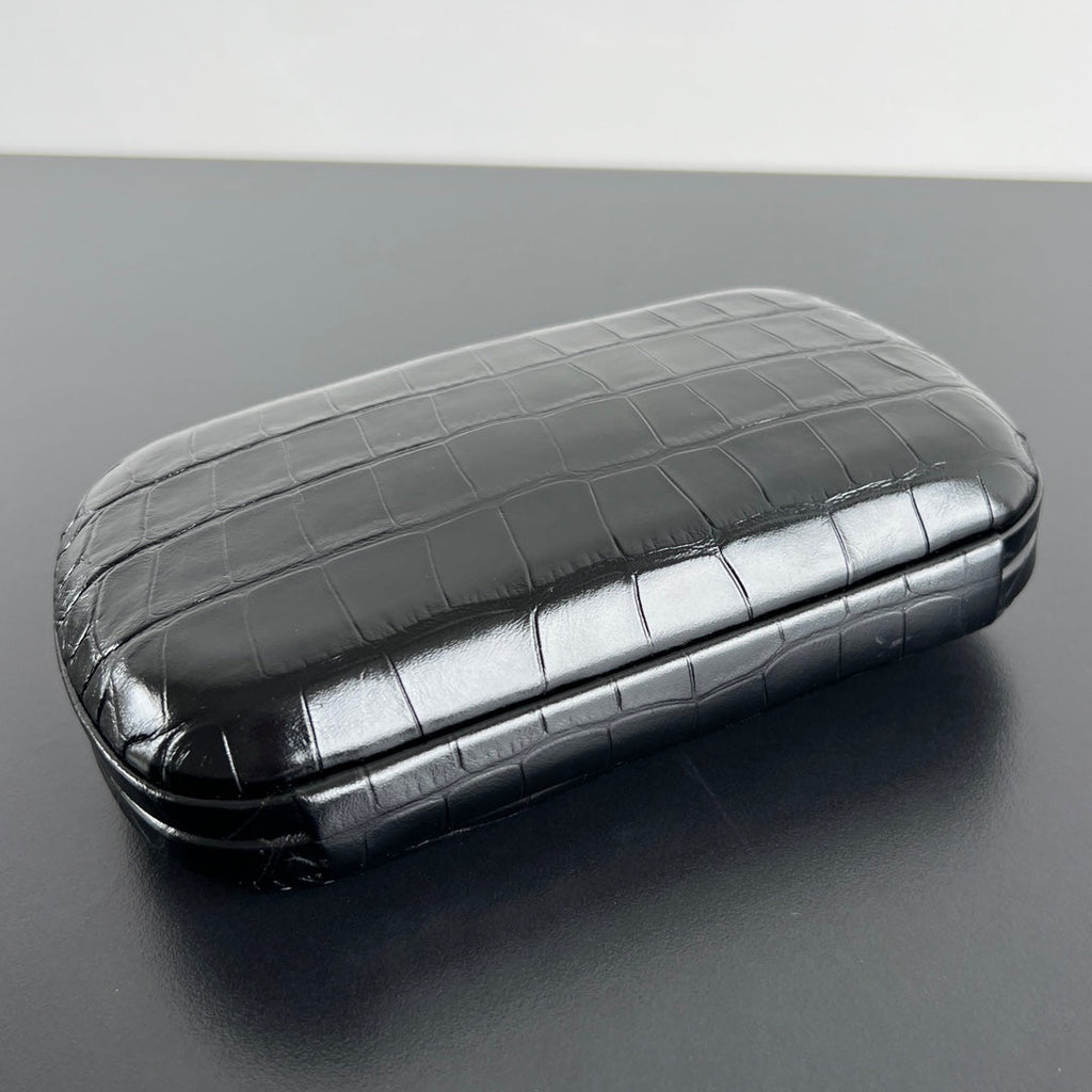 KNOT 19 IN BLACK CROCODILE PATTERN CALFSKIN