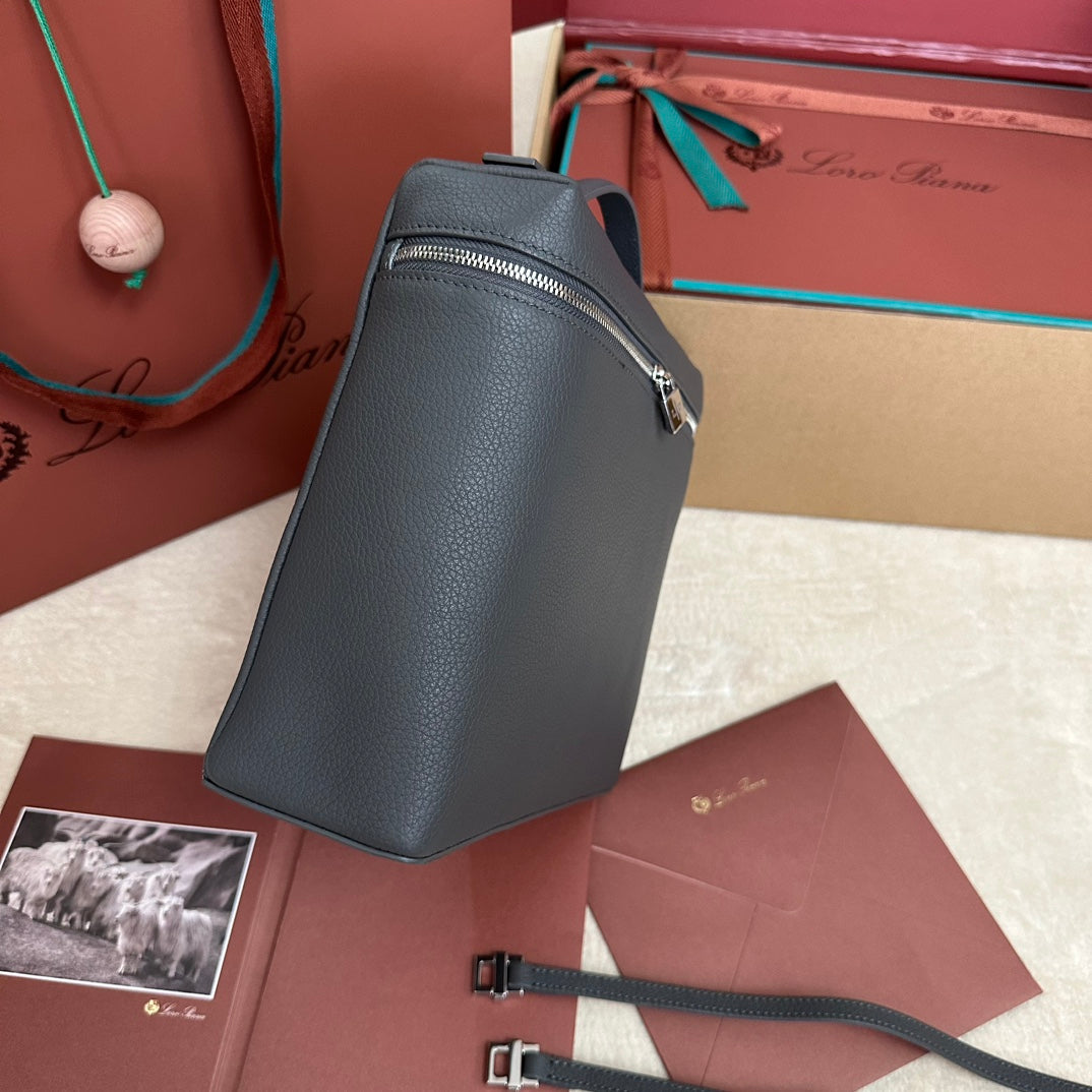 EXTRA POCKET BACKPACK L23.5 IN GRAY CALFSKIN WITH SILVER HARDWARE