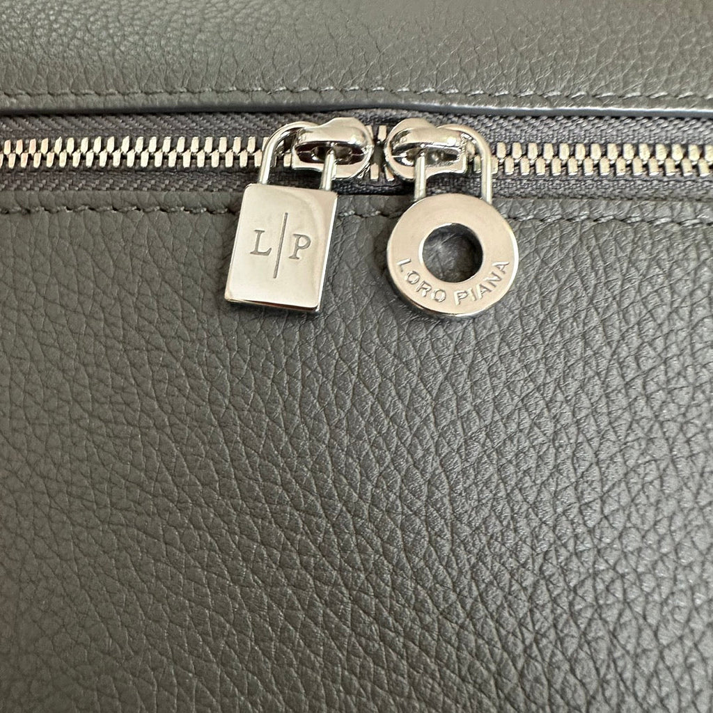 EXTRA POCKET BACKPACK L23.5 IN GRAY CALFSKIN WITH SILVER HARDWARE