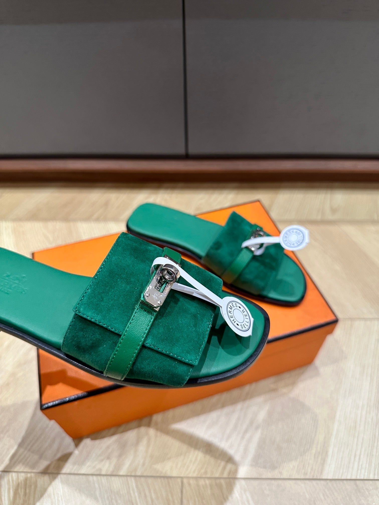 GABRIEL SANDAL OCEAN SUEDE