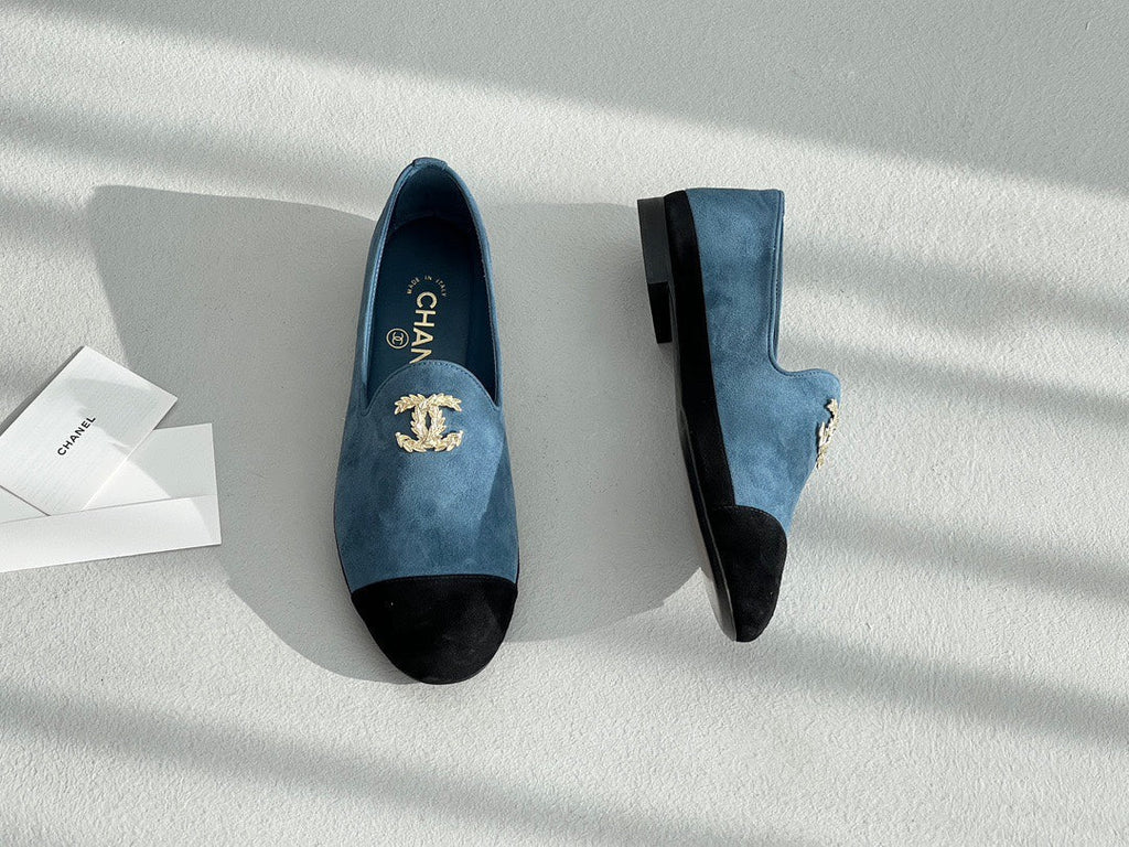 LOAFERS IN CERULEAN BLUE MIX BLACK SUEDE
