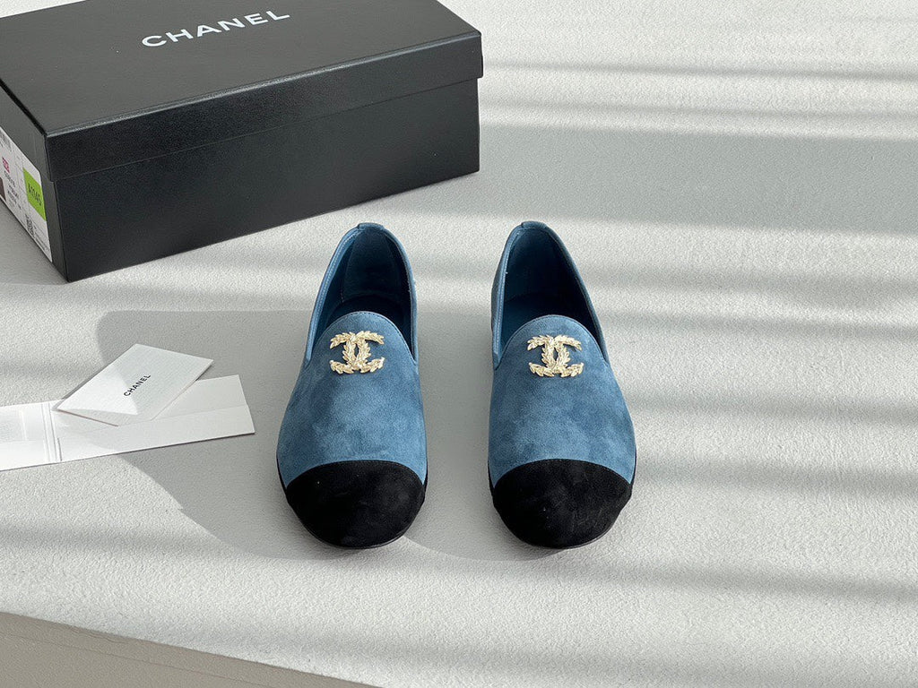 LOAFERS IN CERULEAN BLUE MIX BLACK SUEDE