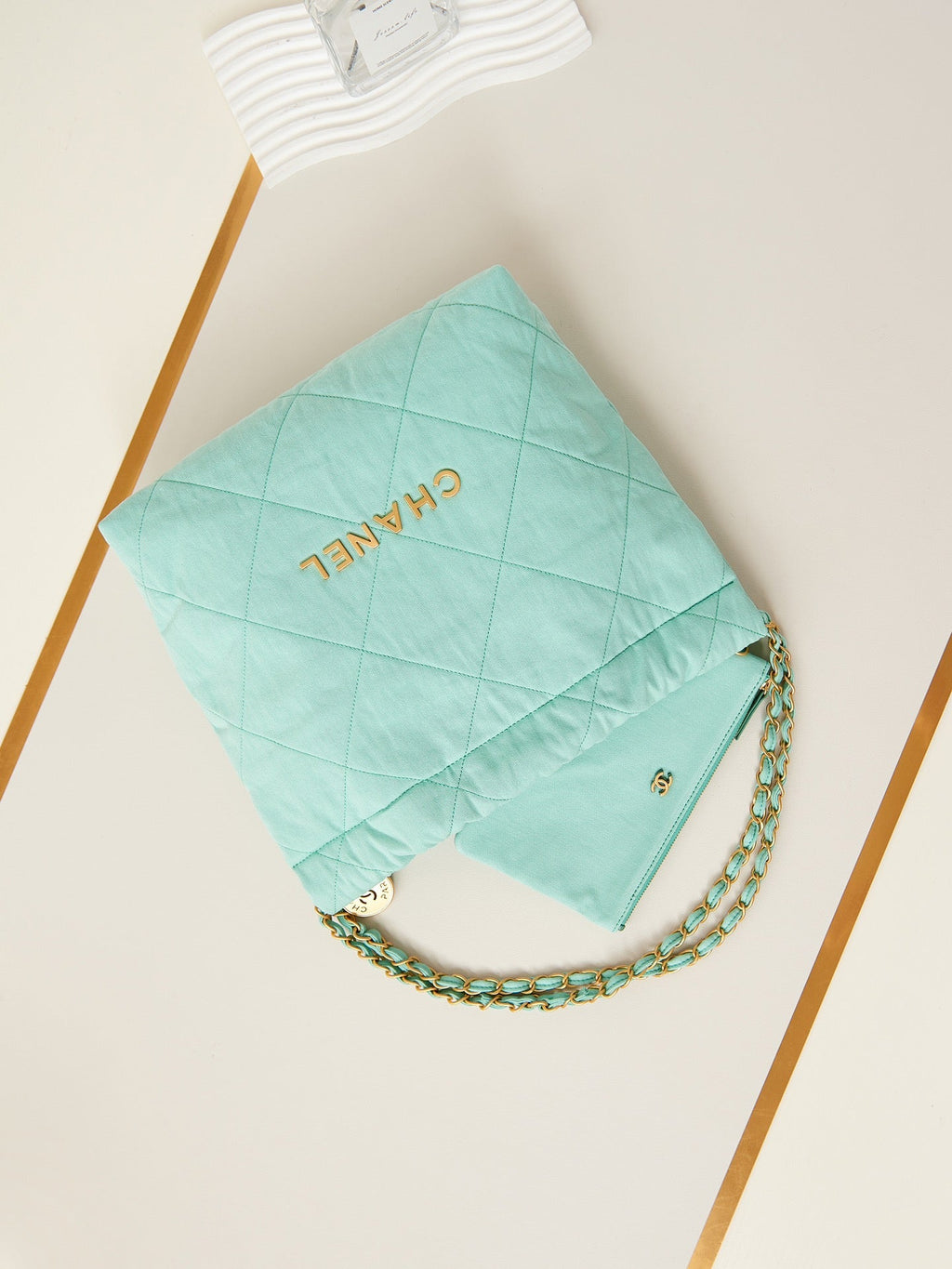 CC CLASSIC MEDIUM 37 BAG IN TF BLUE CANVAS