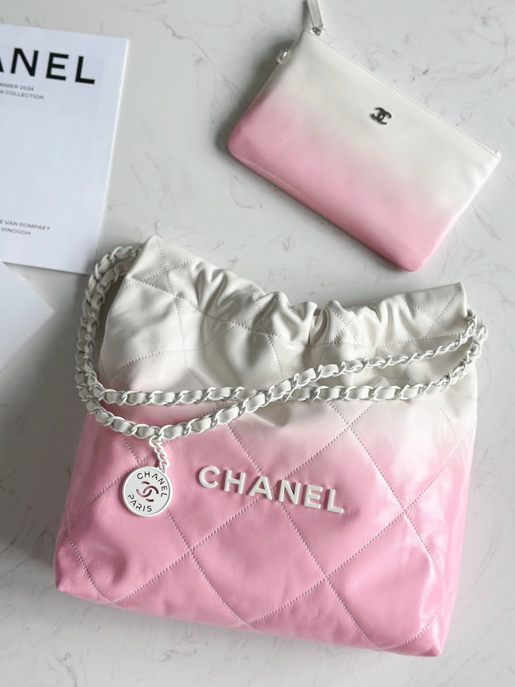 CHANEL 22 BAG 25S 42 CM IN PASTEL PINK MIX WHITE LAMBSKIN WITH WHITE HARDWARE