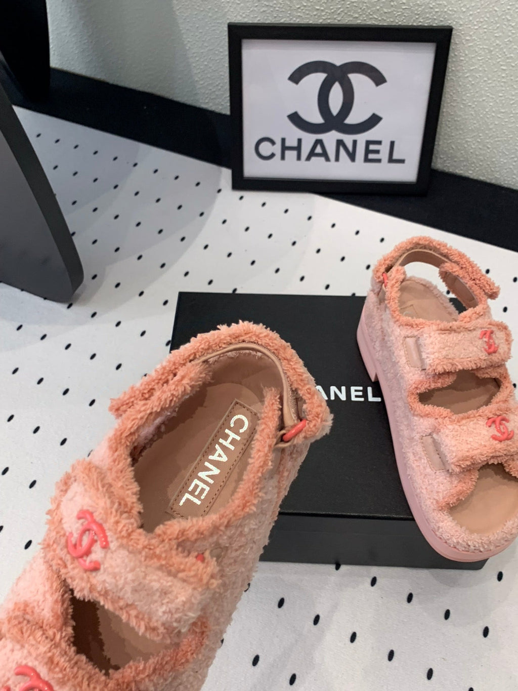 DAD SANDALS PLATFORM IN LIGHT PINK FUR