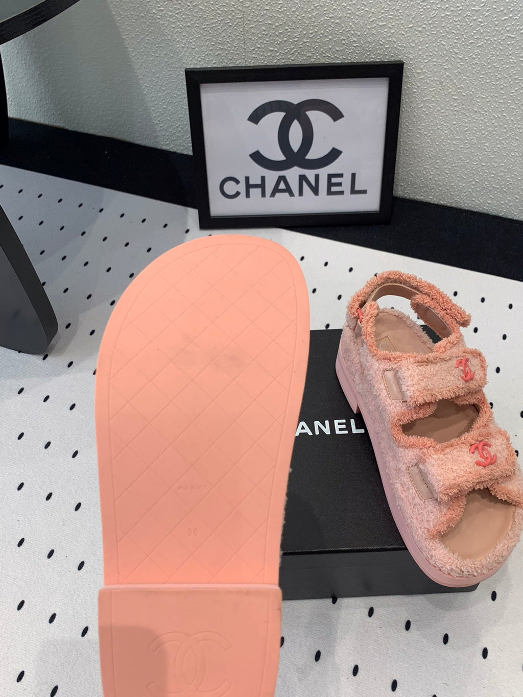 DAD SANDALS PLATFORM IN LIGHT PINK FUR