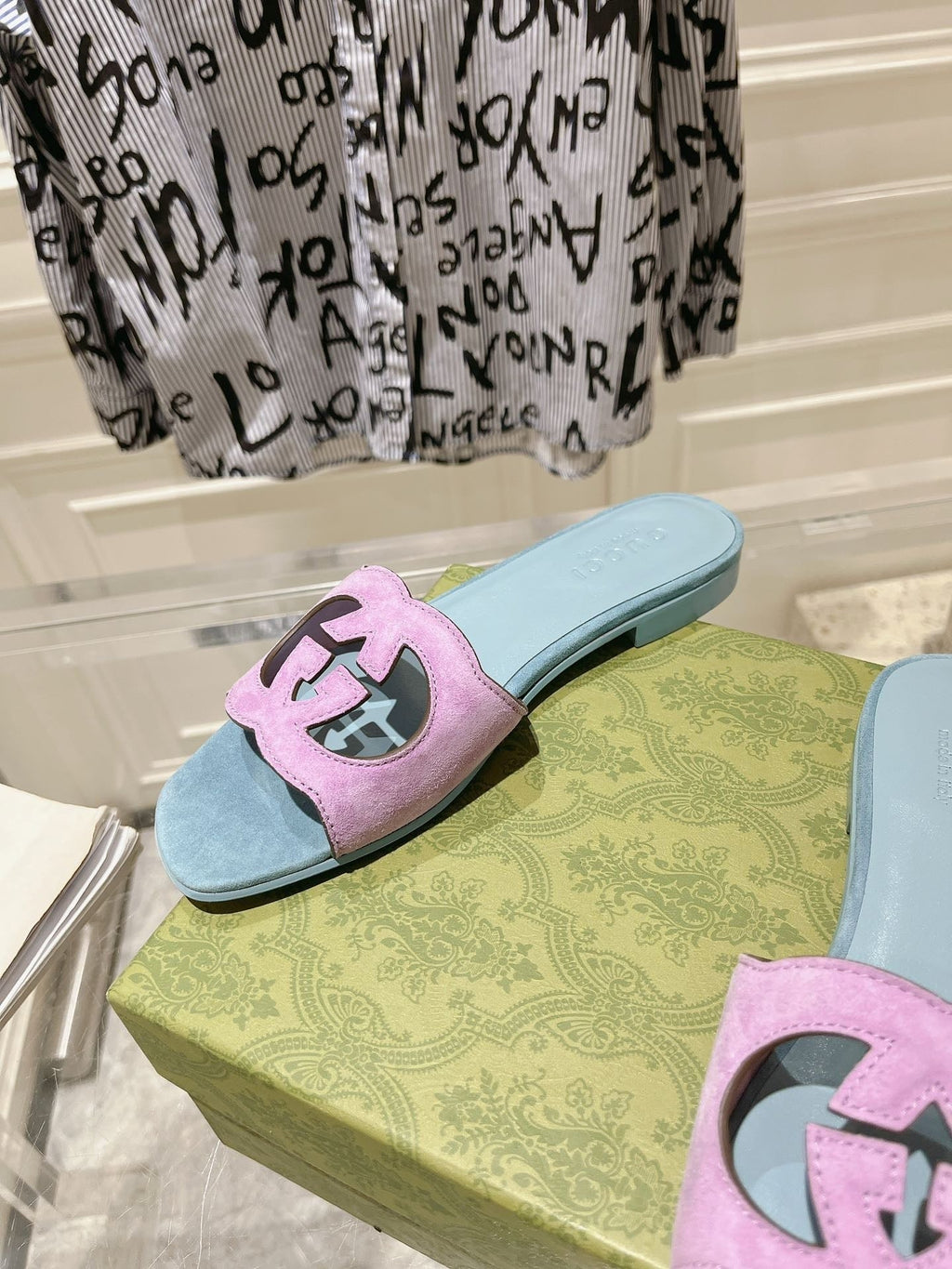 GG  Interlocking double G hollow slippers Orchid Purple Blue