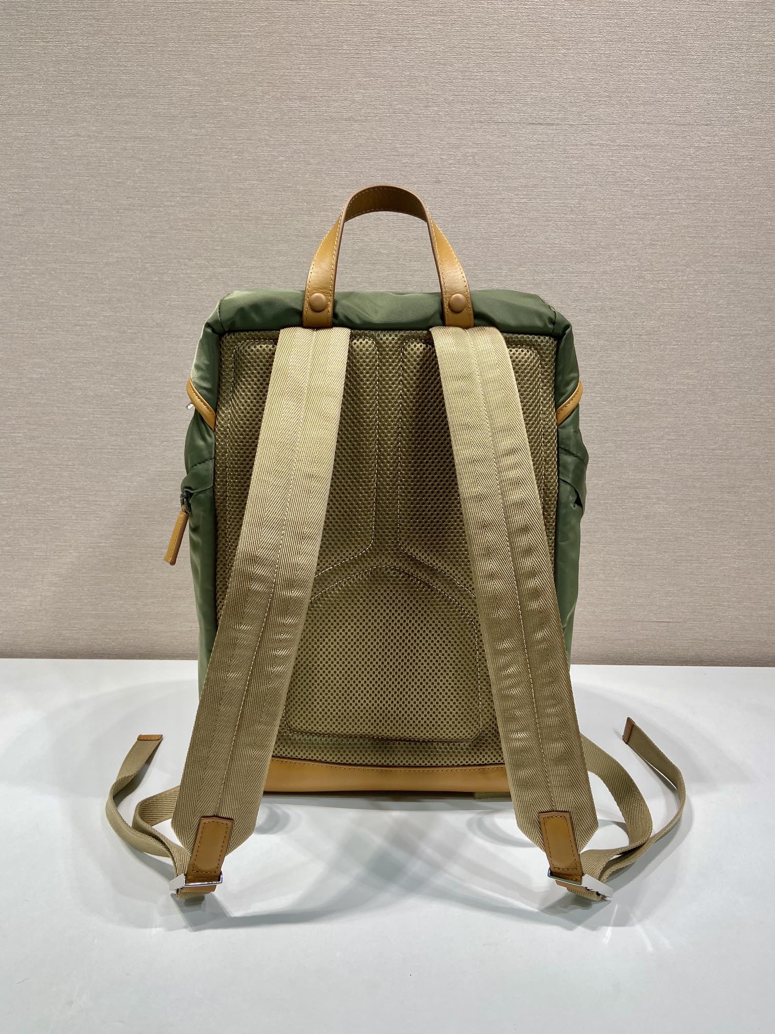 BACKPACK 45 IN SEAWEED GREEN RE-NYLON AND BROWN CALFSKIN TRIM