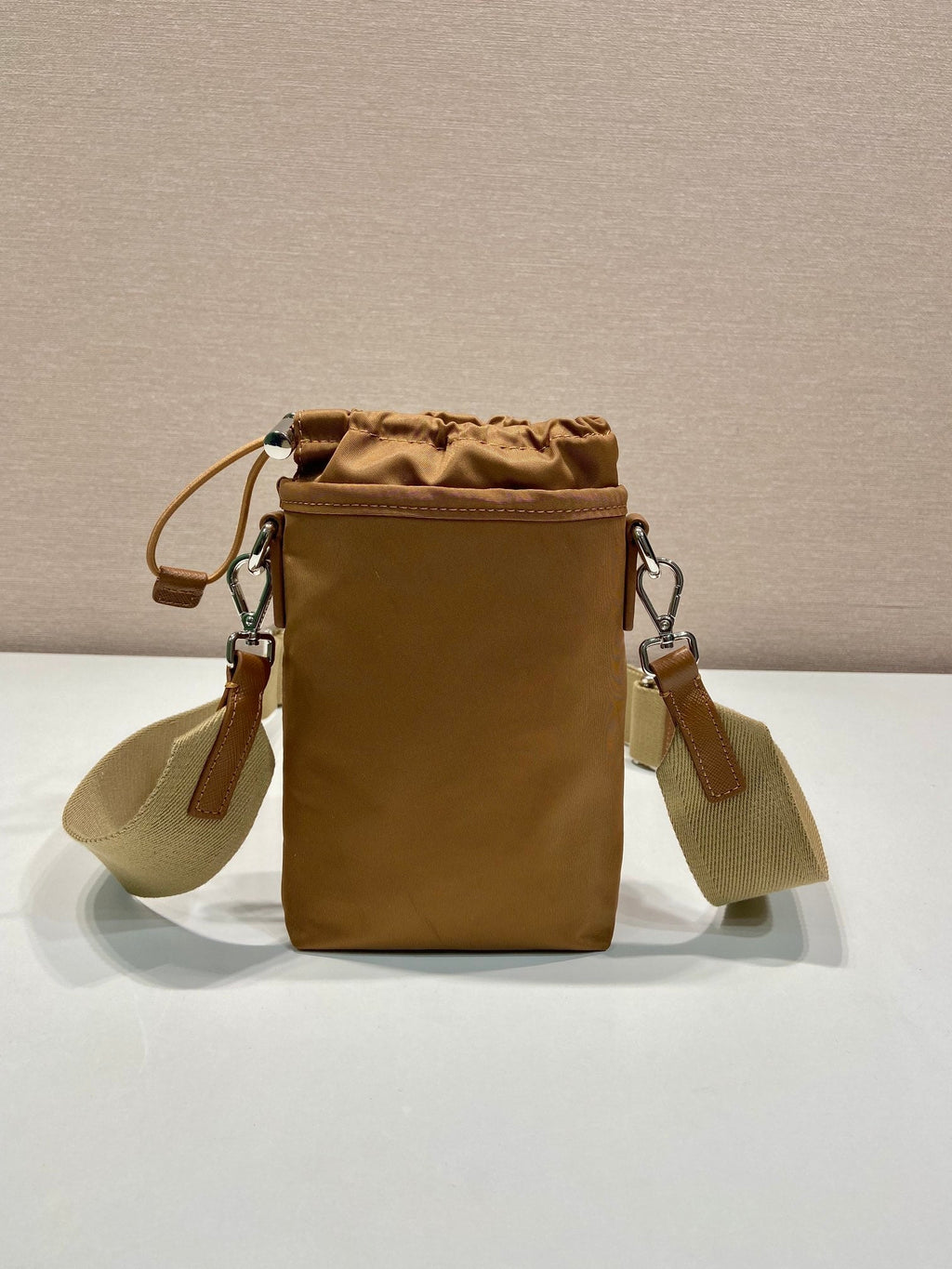 PHONE BAG 18 IN SEPIA BROWN RE-NYLON
