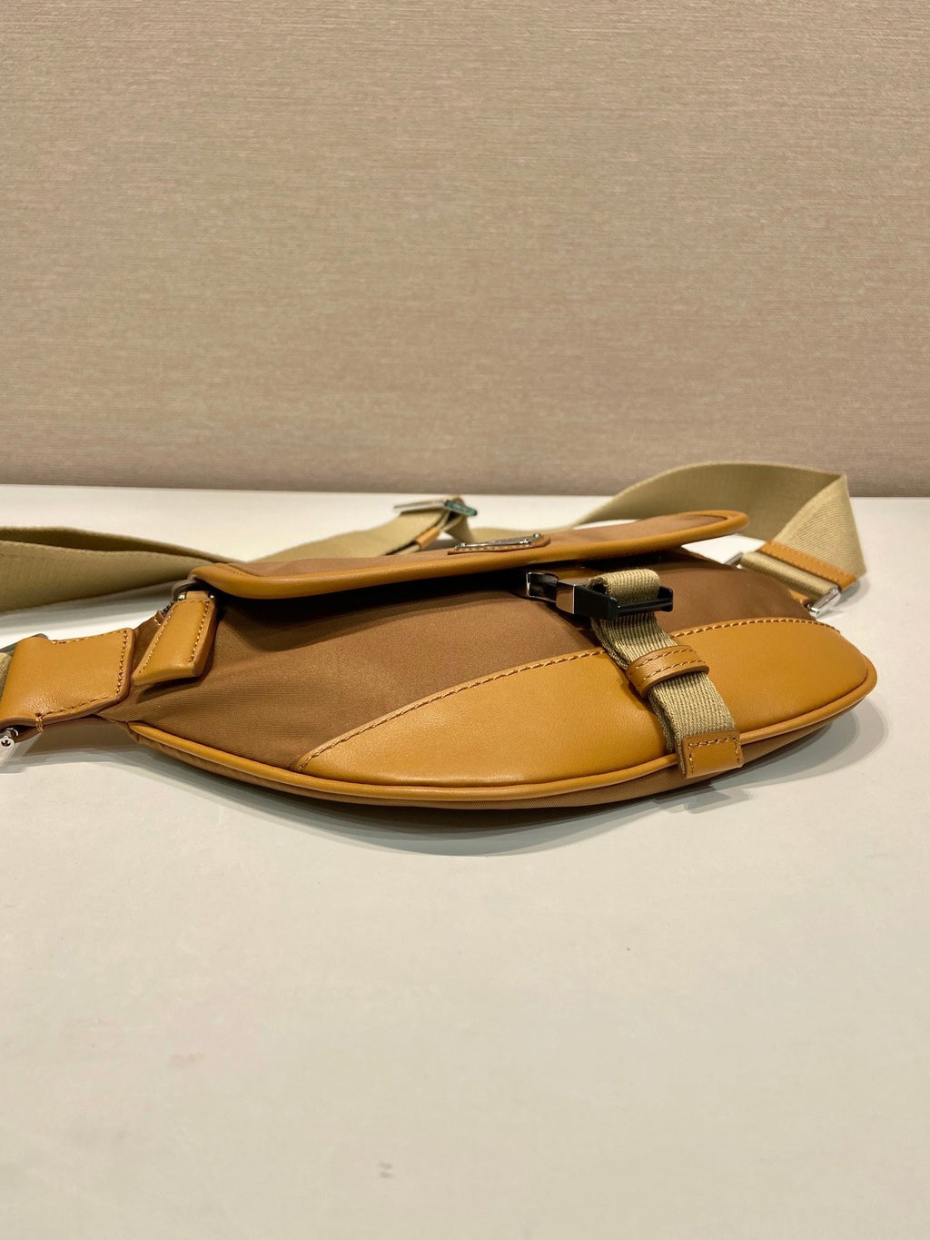 BELT BAG 18 IN SEPIA BROWN RE-NYLON AND CALFSKIN TRIM