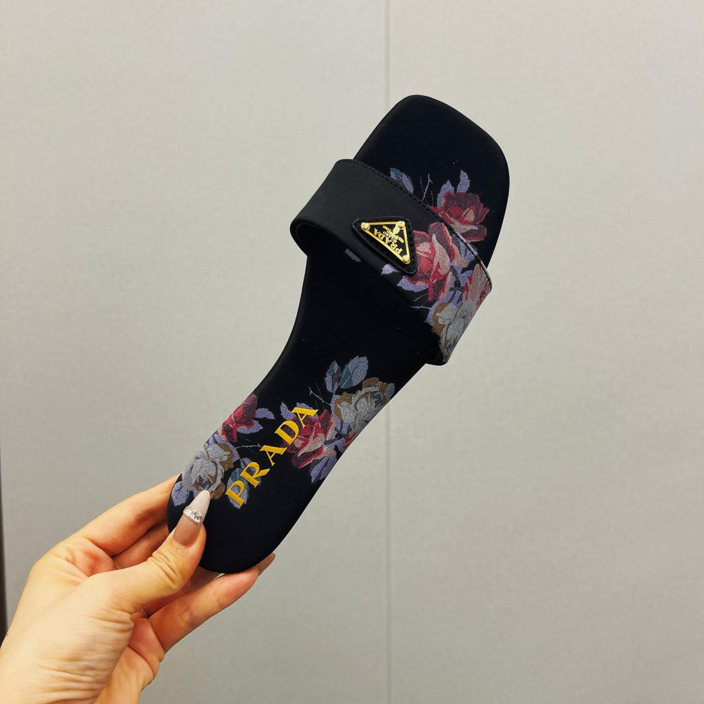 PRA PRINTED SLIDES SLIPPERS BLACK SATIN