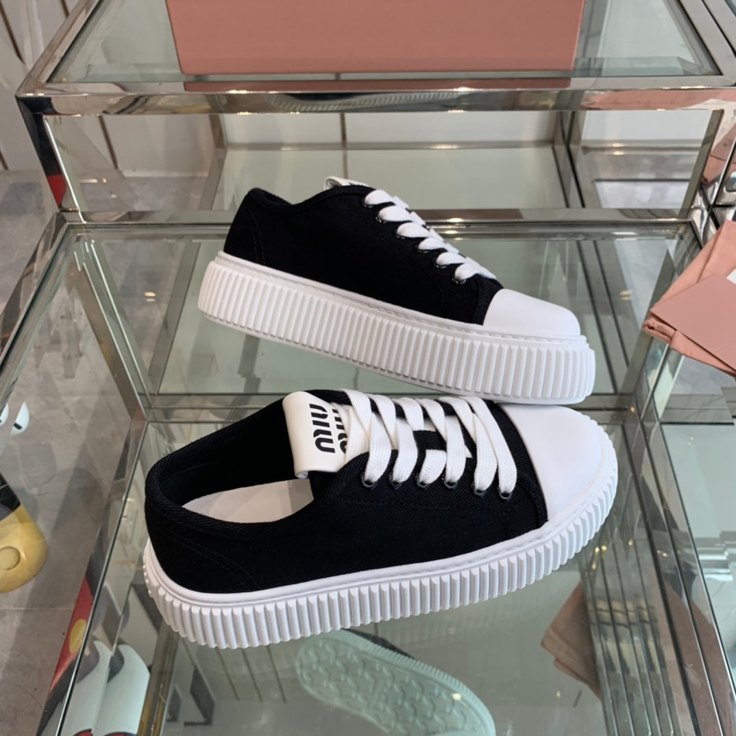 Sneakers High Sole Black And White Canvas