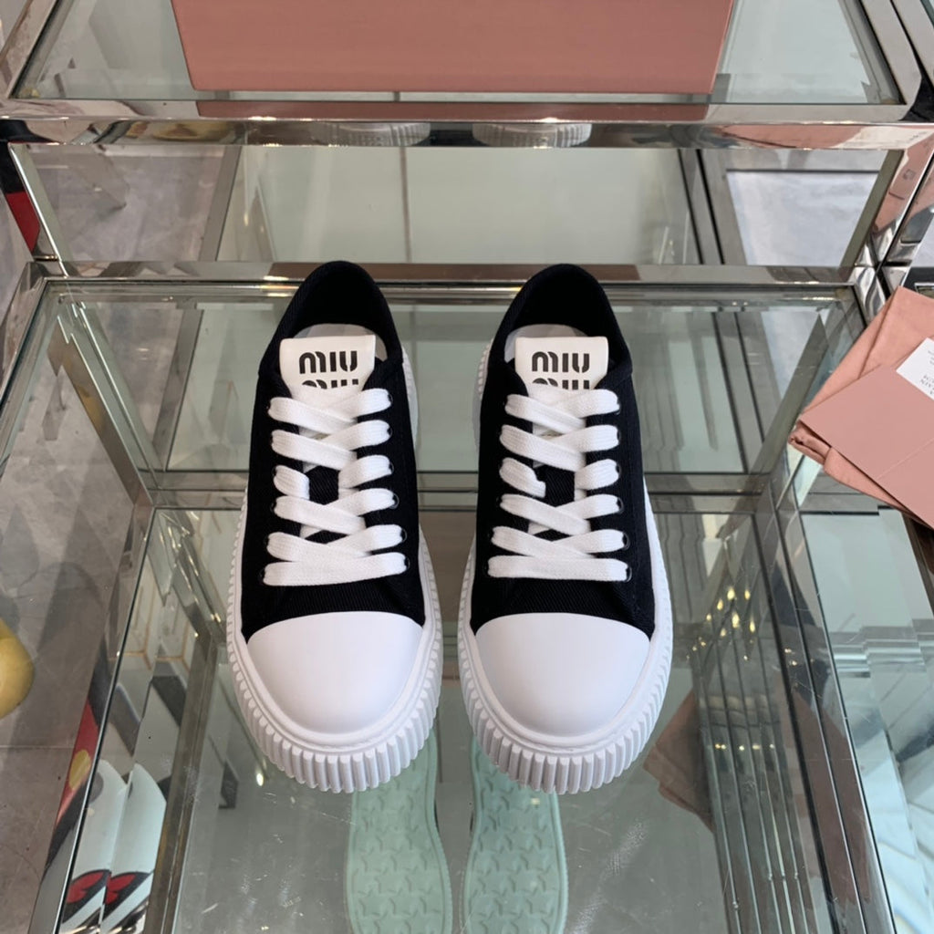 Sneakers High Sole Black And White Canvas