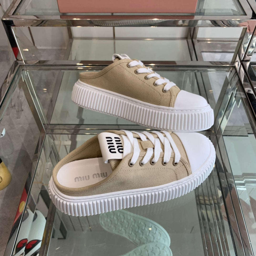 Mule Shoes Khaki And White Canvas