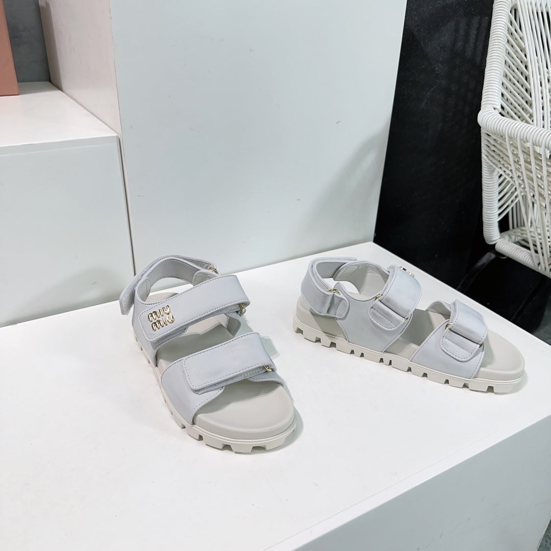 Sandals White Sheepskin With Stylized Straps