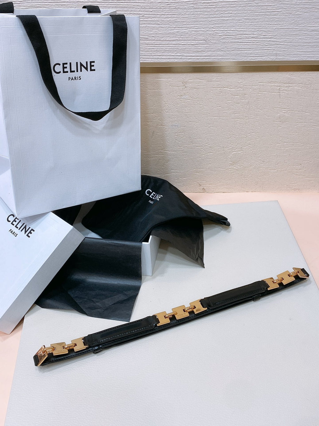 CL SMALL 18 MM GOURMETTE TRIOMPHE ADJUSTABLE BELT IN BLACK LEATHER GOLD HARDWARE