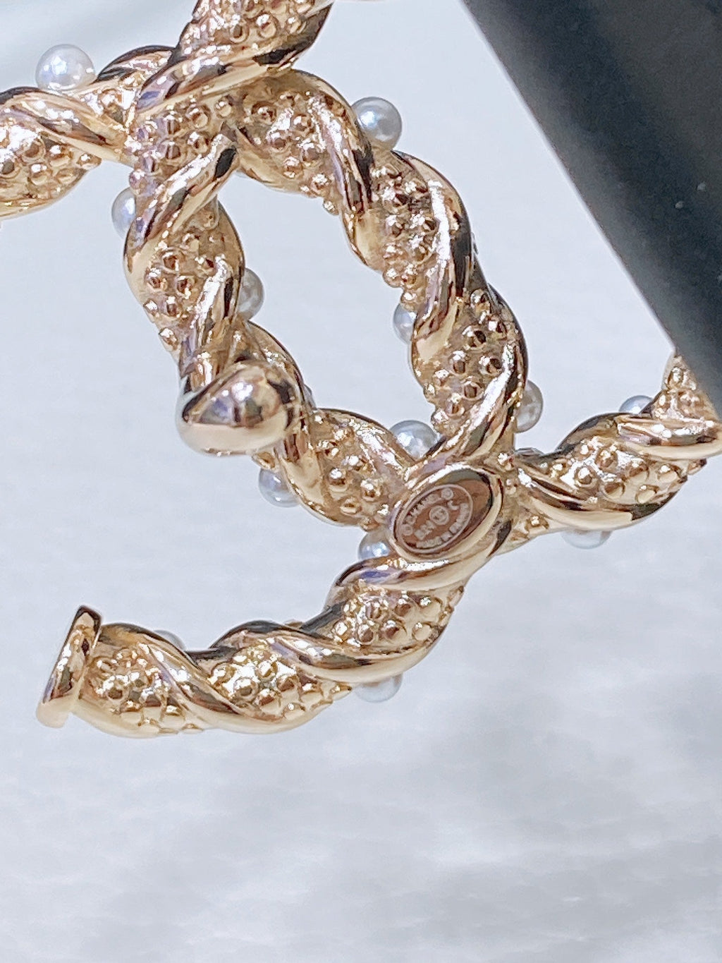 CC BELT 20MM IN SILVER GREY CALFSKIN GOLD HARDWARE ATTACH PEARLS