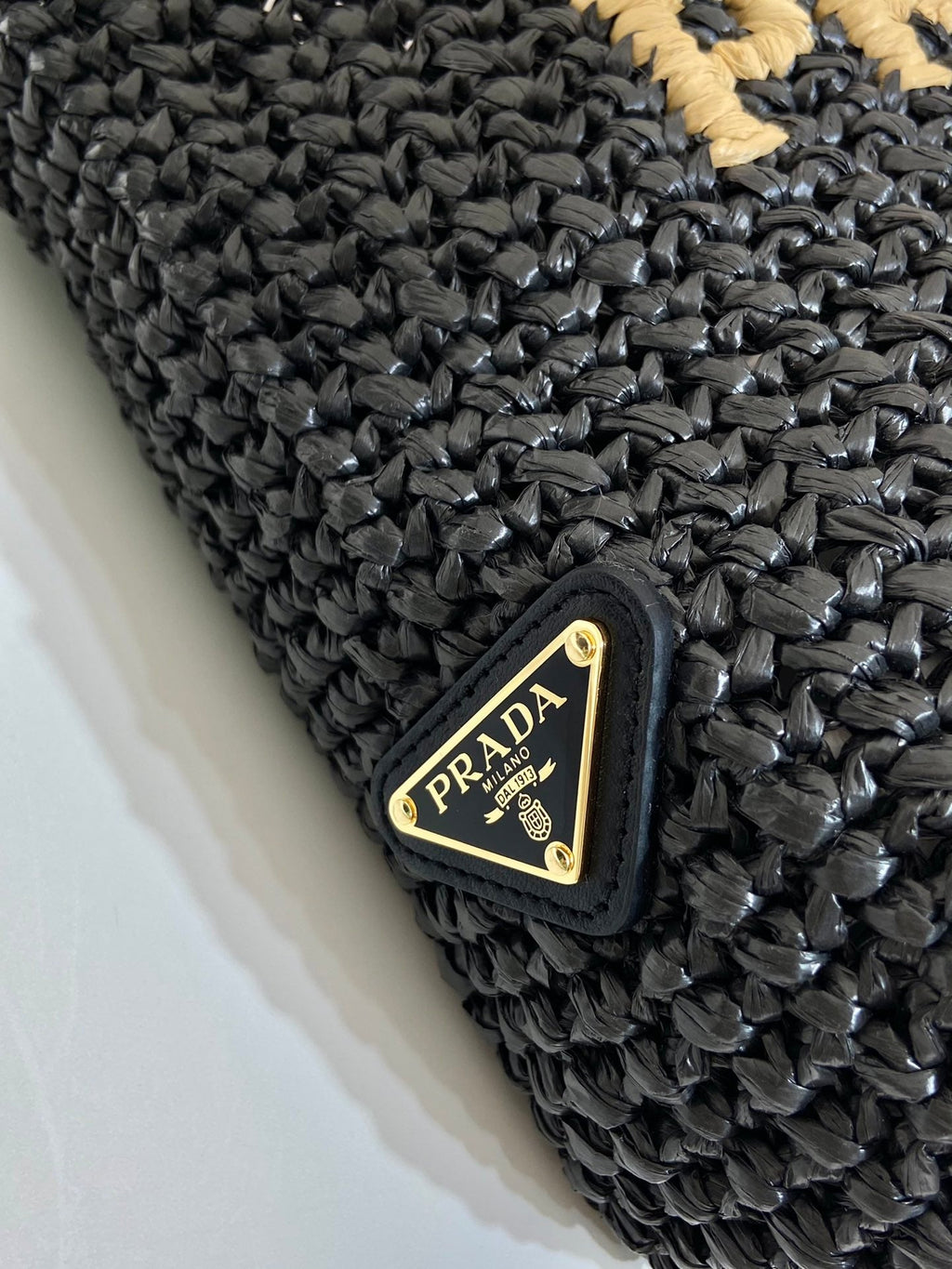 SMALL CROCHET TOTE BAG 24 IN BLACK MIX YELLOW RAFFIA