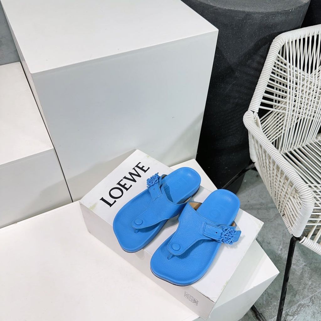 LW THONG SANDALS TRUE BLUE CALFSKIN