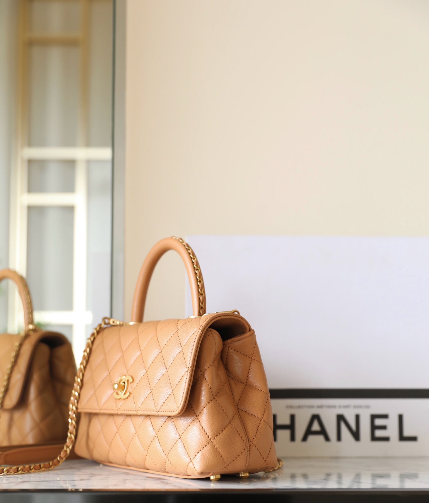 CHANEL 25S FLAP BAG 24 CM IN LIGHT BROWN LAMBSKIN WITH GOLD HARDWARE