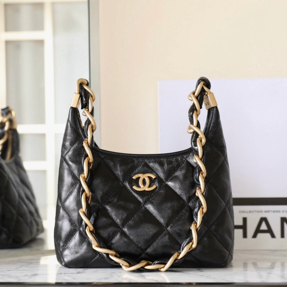 CHANEL 25S HOBO BAG 22 CM IN BLACK LAMBSKIN WITH GOLD HARDWARE
