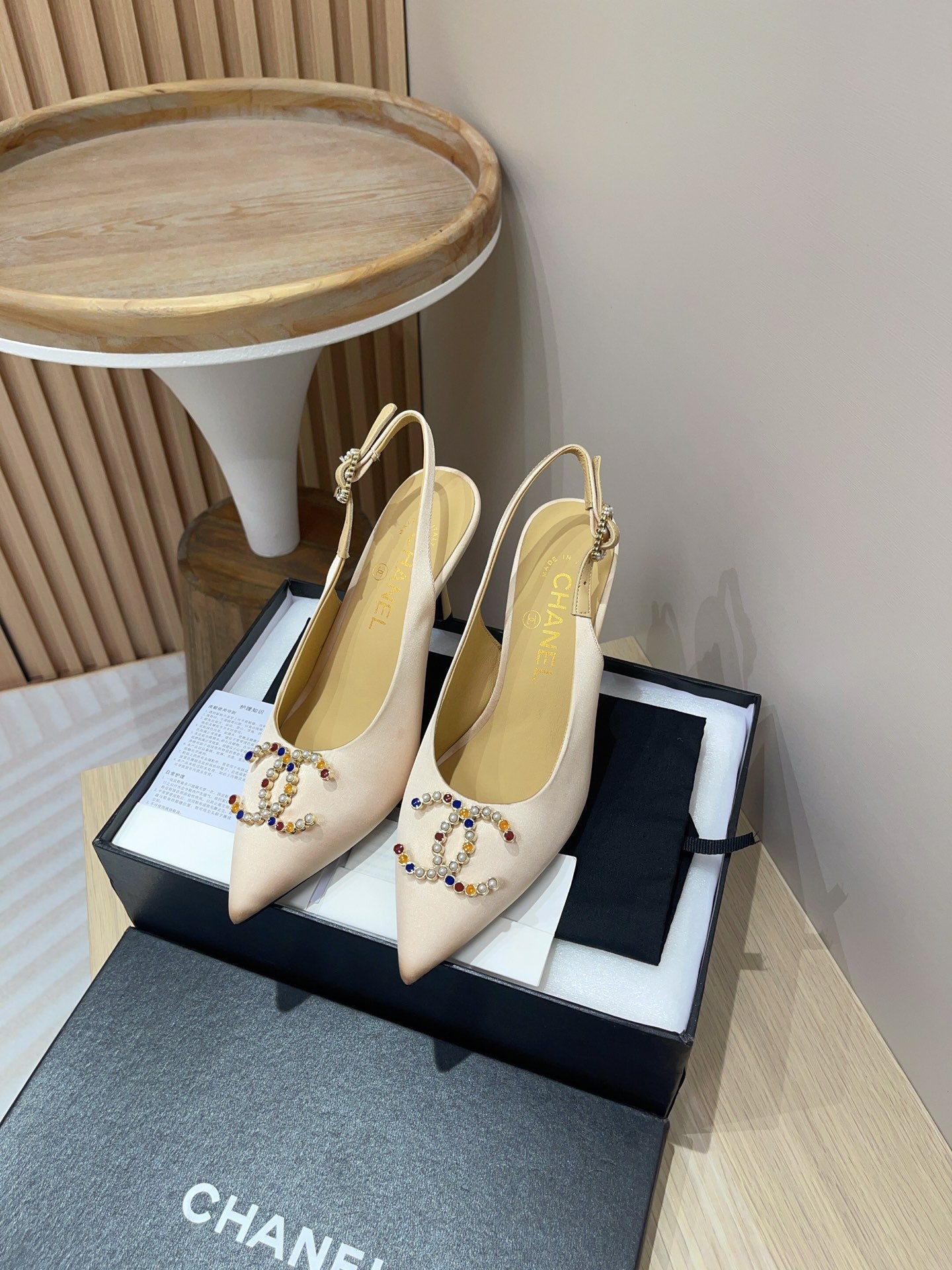CC HIGH SLINGBACKS BEIGE CREAM SATIN AND LAMBSKIN