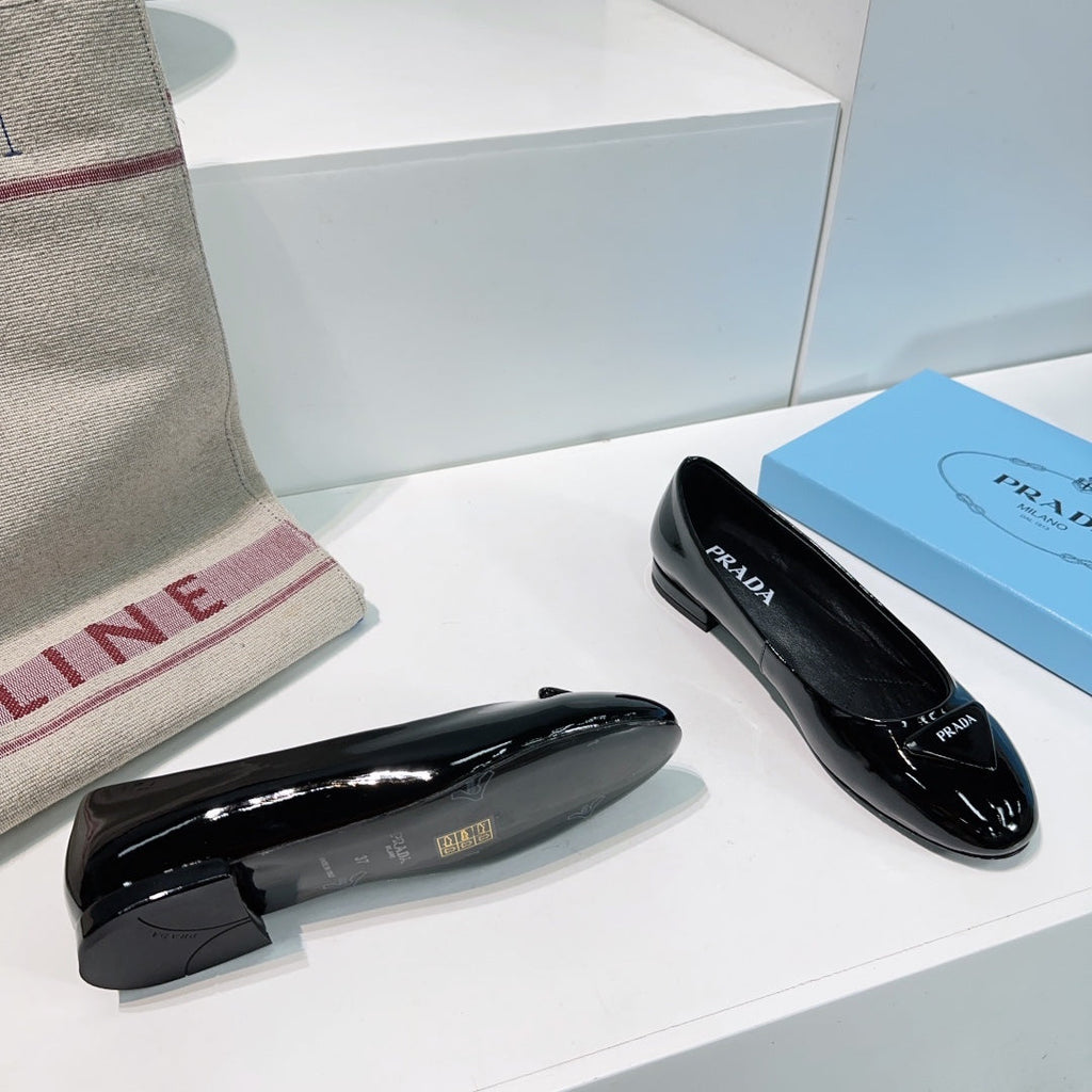 PRA BASIC PATENT BALLET FLATS BLACK CALFSKIN