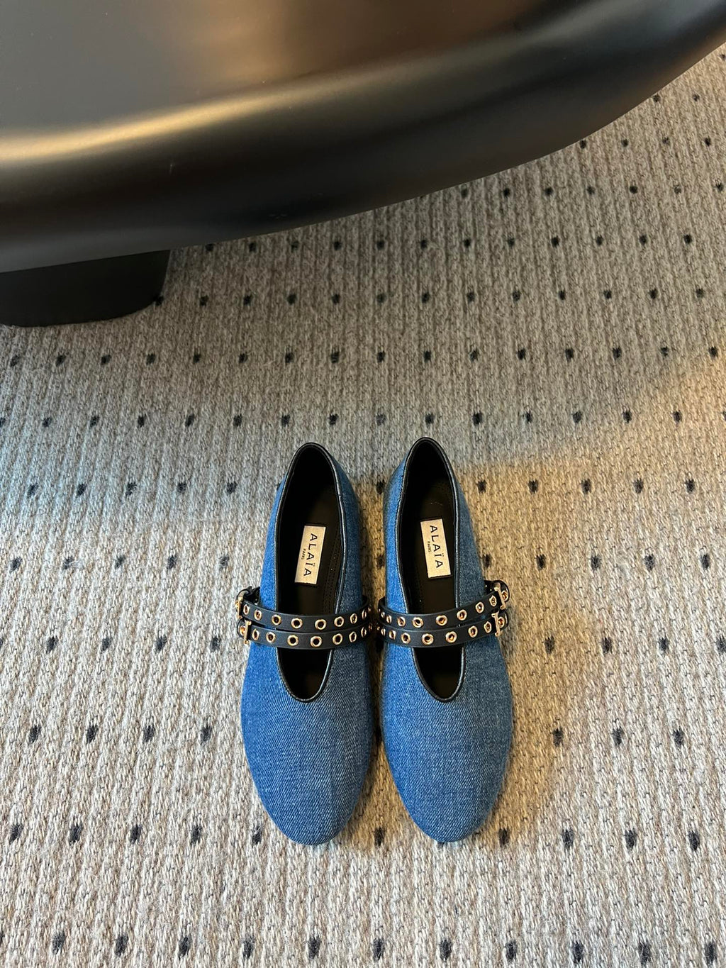 ALAIA MARY JANE SHOES IN CERULEAN BLUE ZP CUSTOM STRAW AND DENIM