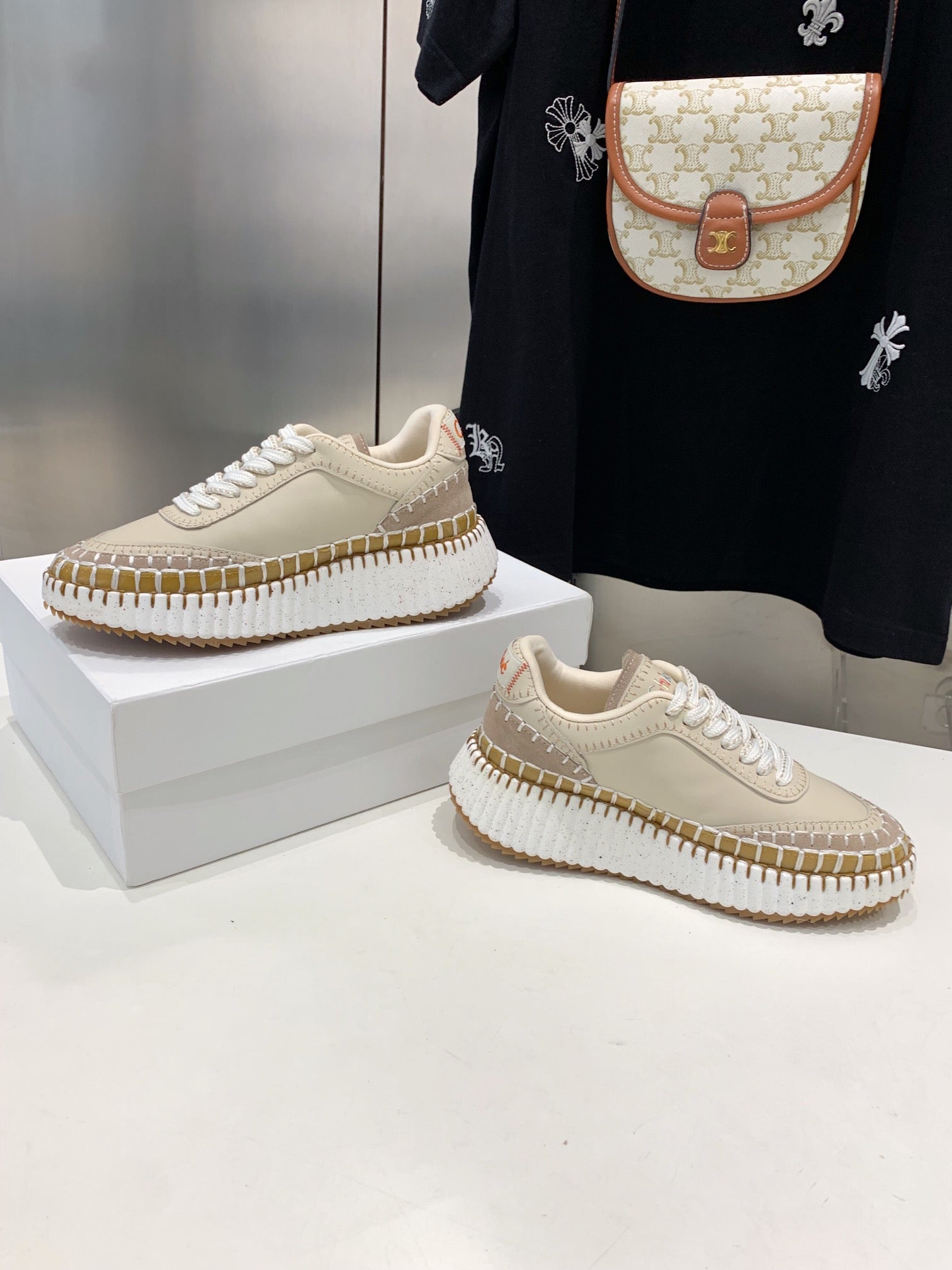 CHLOÉ NAMA SNEAKER 5 CM IN BISQUE BEIGE CALFSKIN