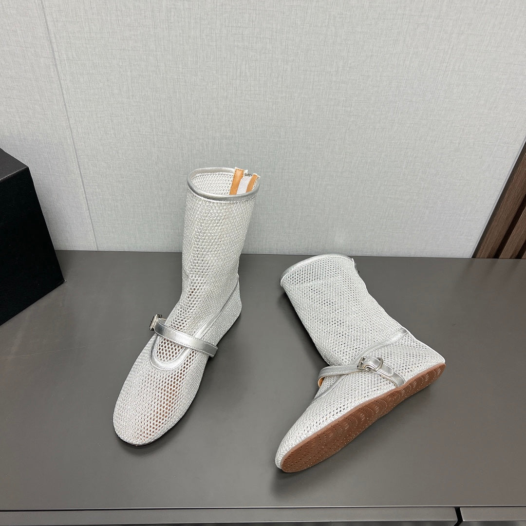 ALAIA SHORT BOOTS IN SILVER MESH FISHNET