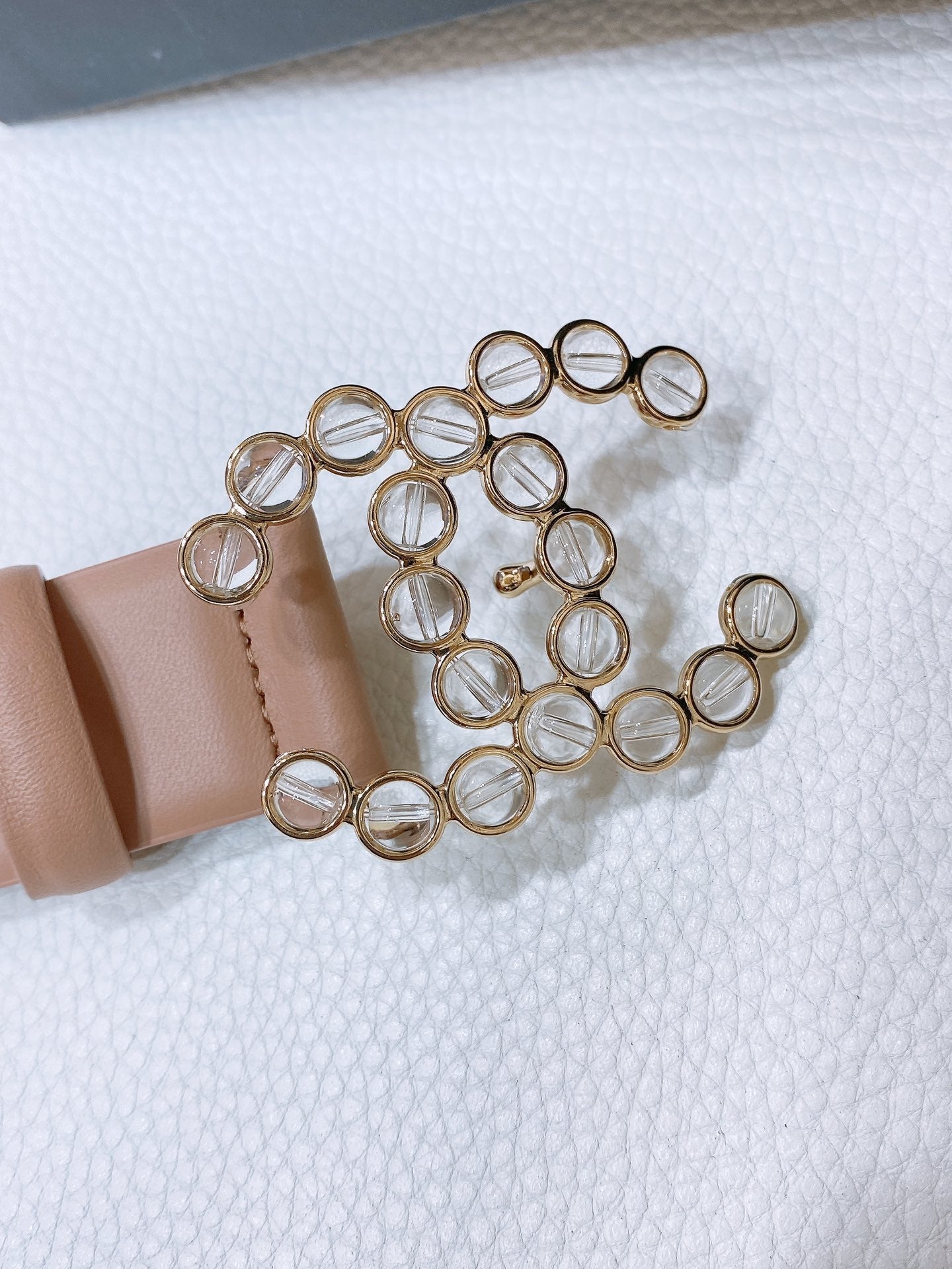 CC BELT 30 MM IN ALMOND BEIGE CALFSKIN PEARL LOGO WITH GOLD HARDWARE