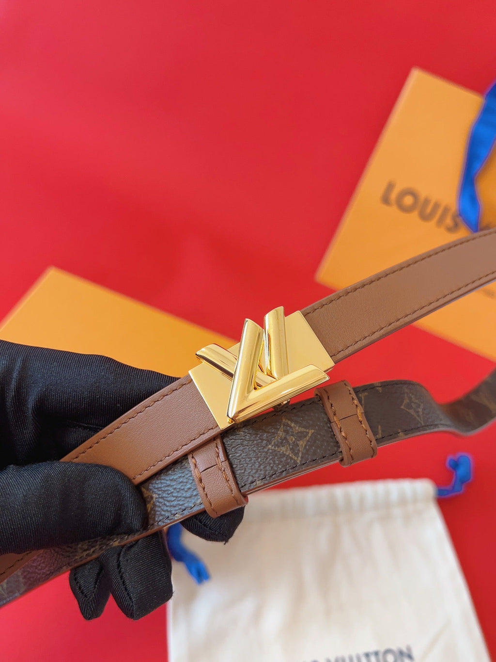 LV GO-14 20MM BELT IN BRONZE BROWN CALFSKIN GOLD HARDWARE