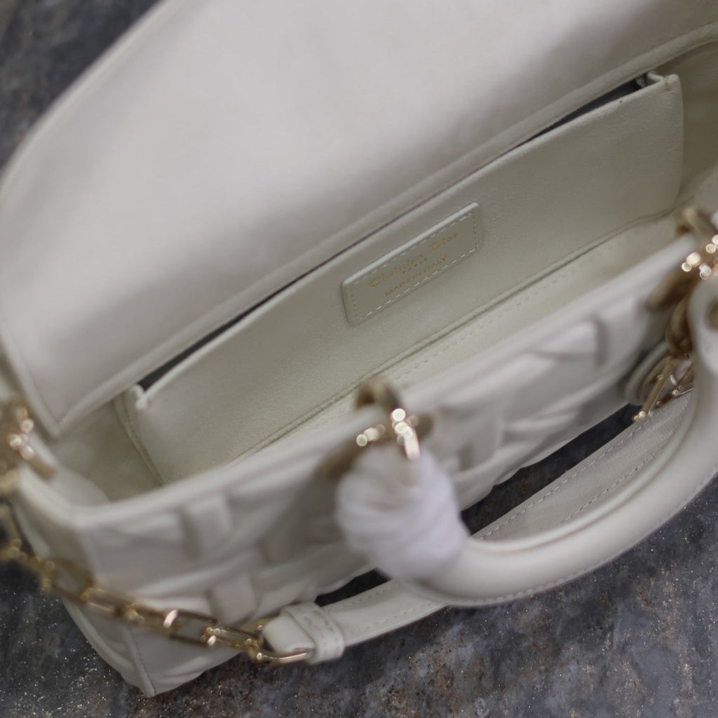 LADY D-JOY BAG 26 IN WHITE GRAPHIC CANNAGE CALFSKIN PALE GOLD-FINISH METAL CHARMS