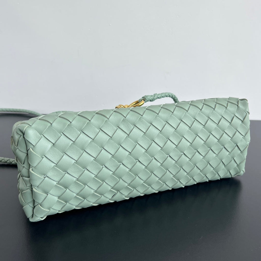 SMALL ANDIAMO 29 IN CEDALON GREEN LAMBSKIN