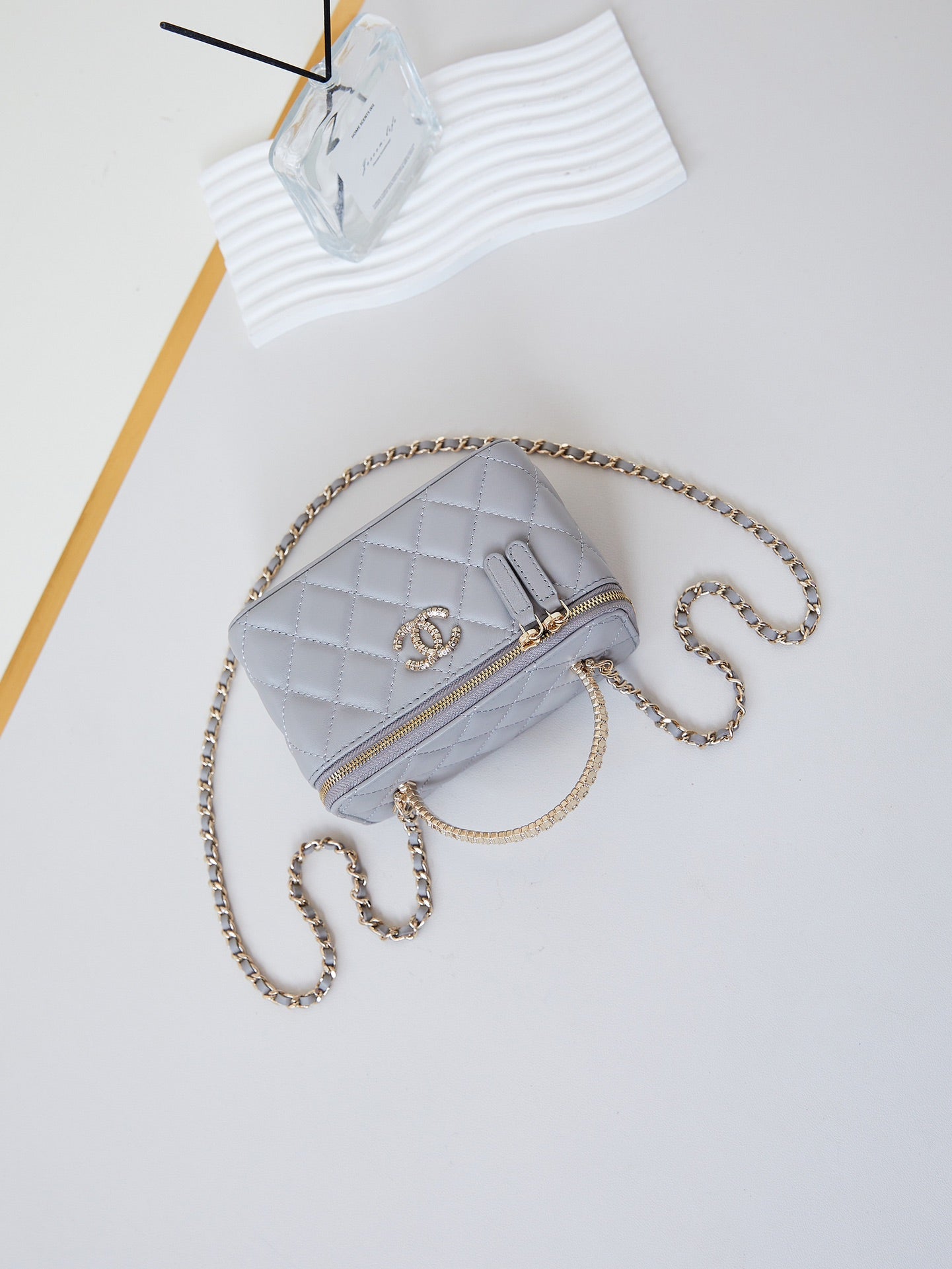 CHANEL 25S MINI VANITY BAG 16 CM IN GREY LAMBSKIN WITH CRYSTAL-EMBELLISHED CC LOGO