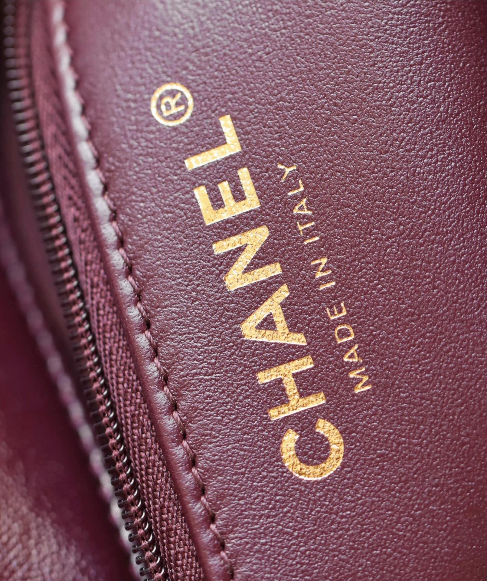 CHANEL 25S FLAP BAG 19 CM IN DARK RED LAMBSKIN WITH GOLD HARDWARE