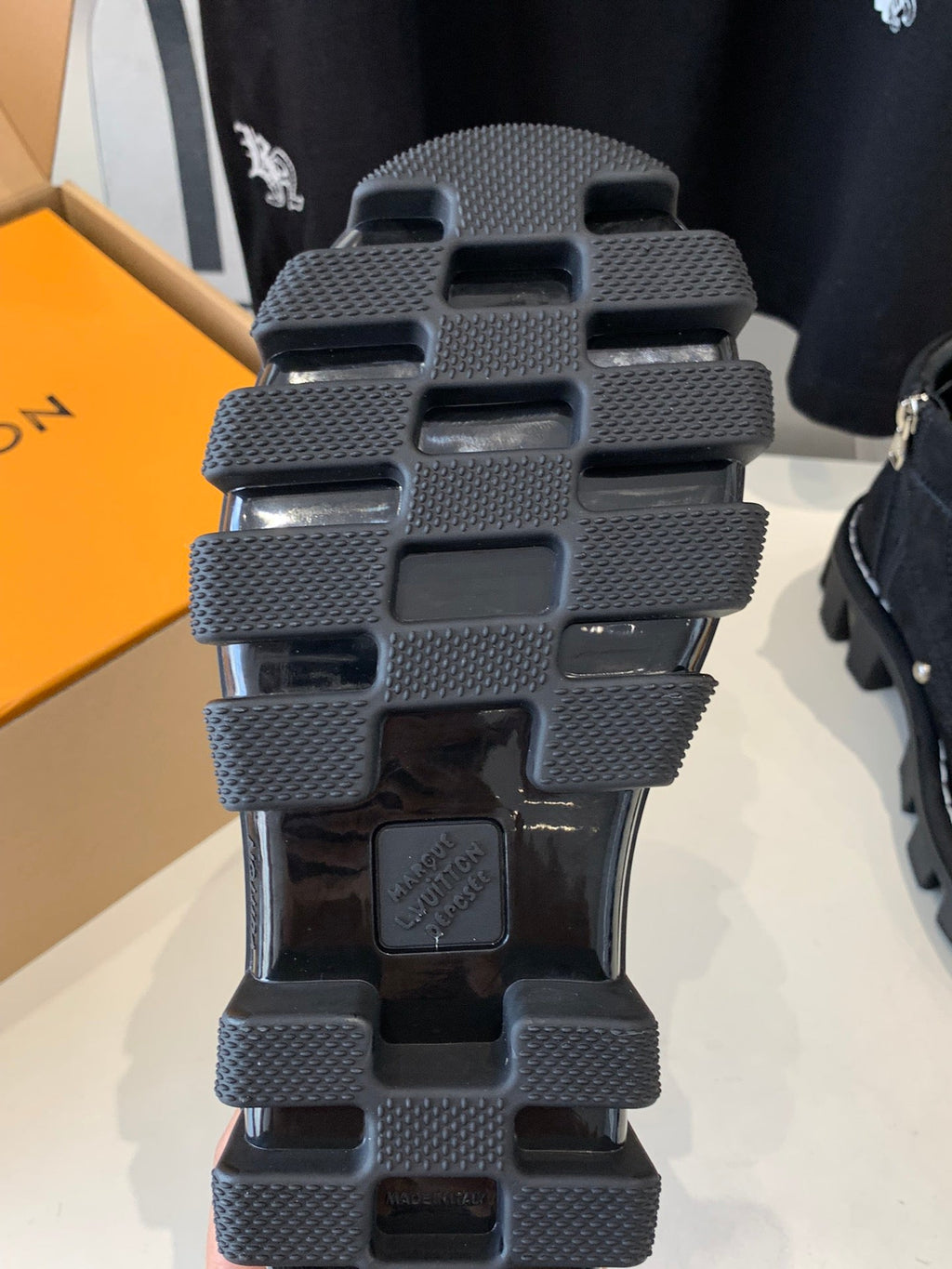 LV CHECKER ANKLE BOOT IN BLACK SUEDE