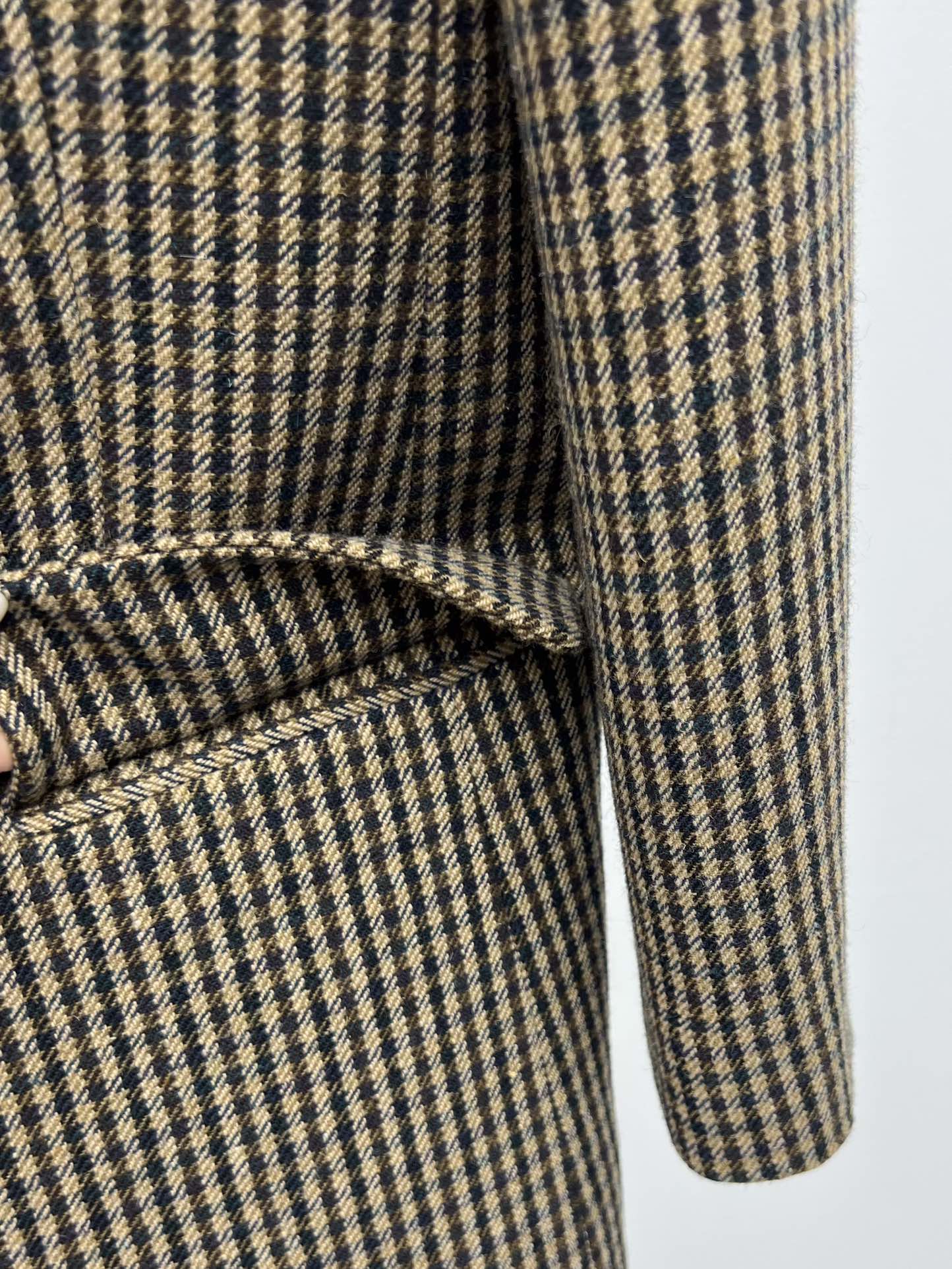 YSL 25S BLAZER STYLE 81