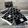 SET HAT AND SCARF IN BLACK MIX WHITE WOOL 422597