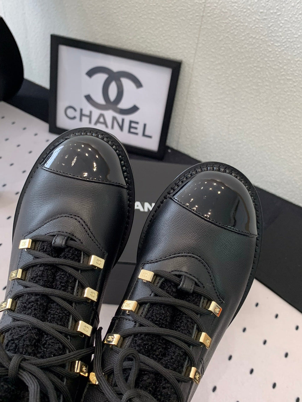 ANKLE BOOTS IN BLACK CALFSKIN 971629