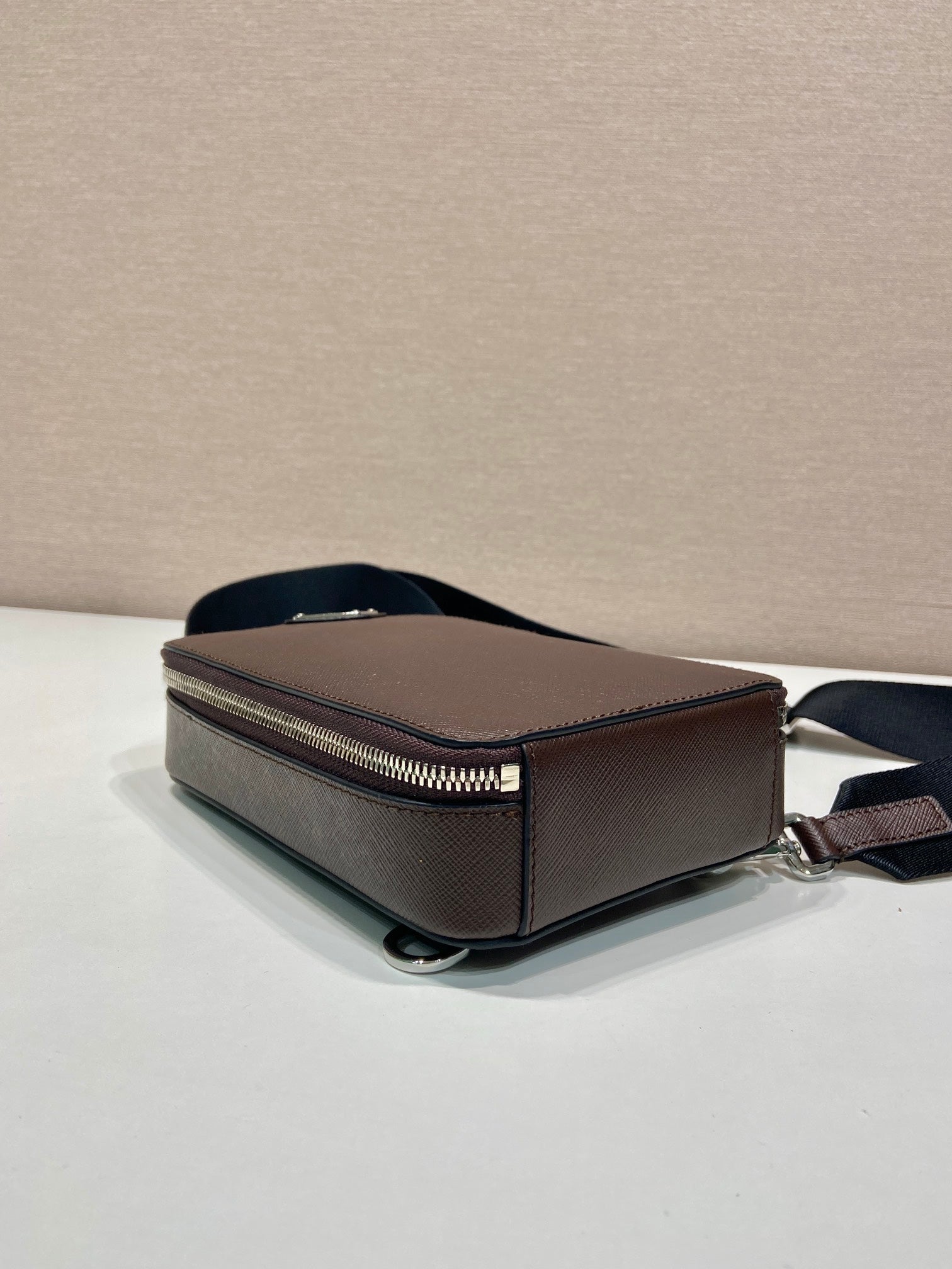 CHEST BAG 20 IN CHOCOLATE SAFFIANO LEATHER