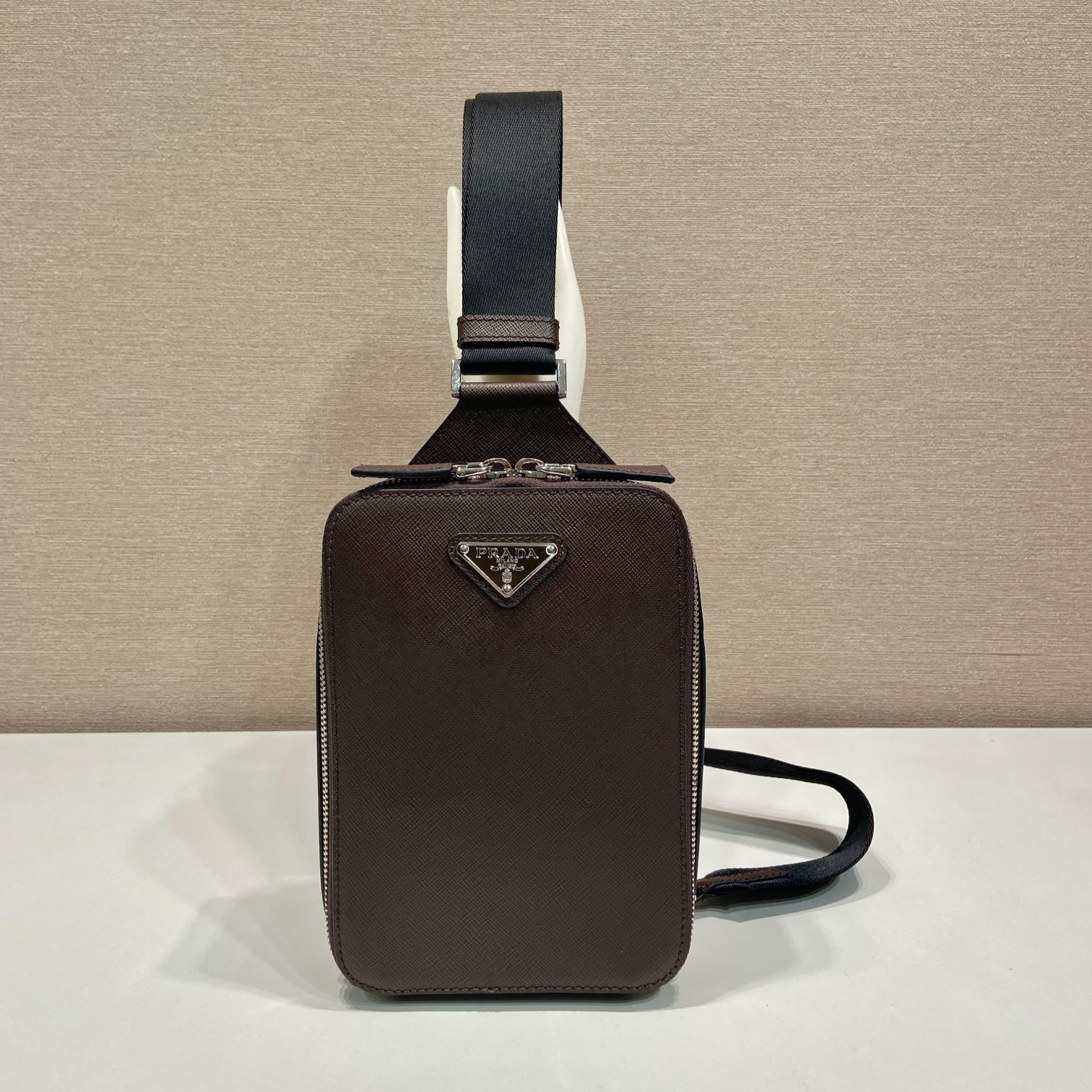 CHEST BAG 20 IN CHOCOLATE SAFFIANO LEATHER