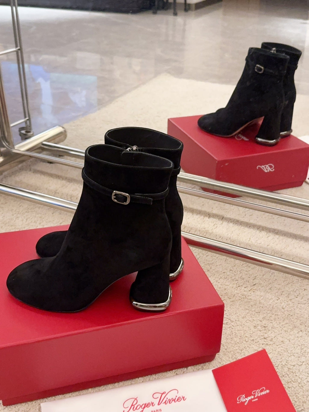 VIV' PODIUM BOOTIES IN BLACK SUEDE