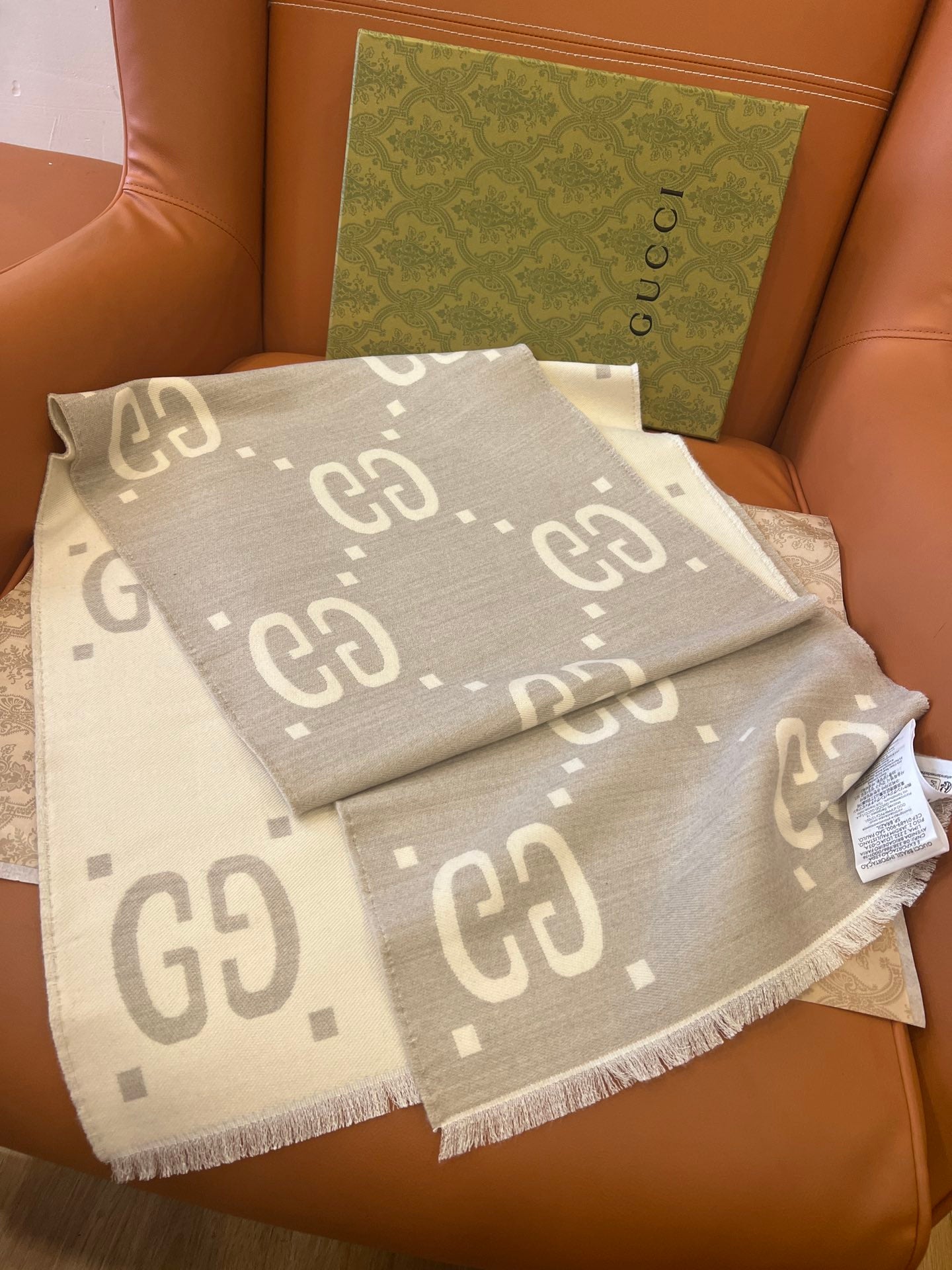 GUCCI 25S SCARF 190 IN WOOL SILK 636368