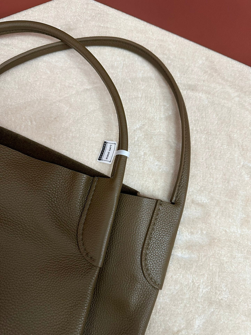 BALE HOBO EXTRA LARGE 40 BAG IN MOCHA BROWN CALFSKIN